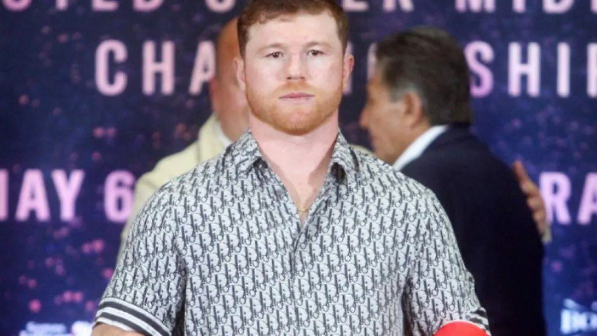 Canelo Álvarez revela que sufrió parálisis facial por el estrés esto pasó con el boxeador